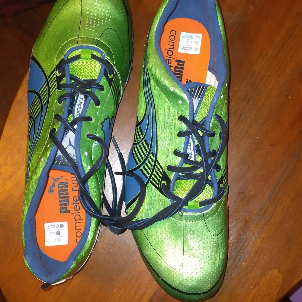 Puma Men's Green Running Shoes